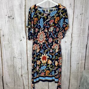 BCBG MAXAZRIA Floral Kimono Sleeve Lightweight Dress Size M   B